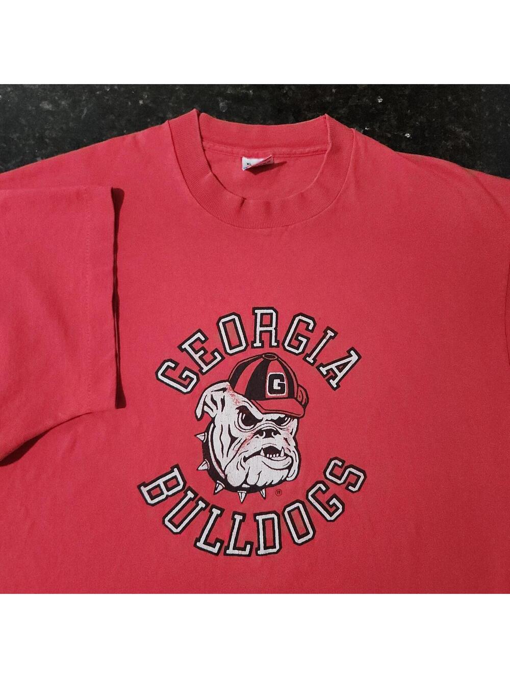 Vintage 90s Georgia Bulldogs UGA T Shirt  Logo Graphic Classic Distressed XL USA